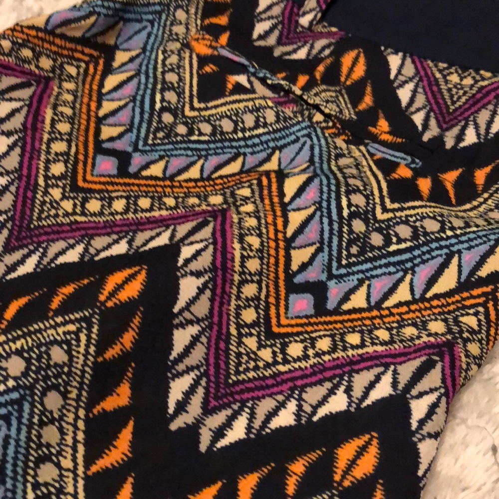 Patterned Shorts. - Picture 3 of 3